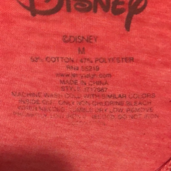 Disney Minnie Mouse red t shirt size Medium - Picture 5 of 5